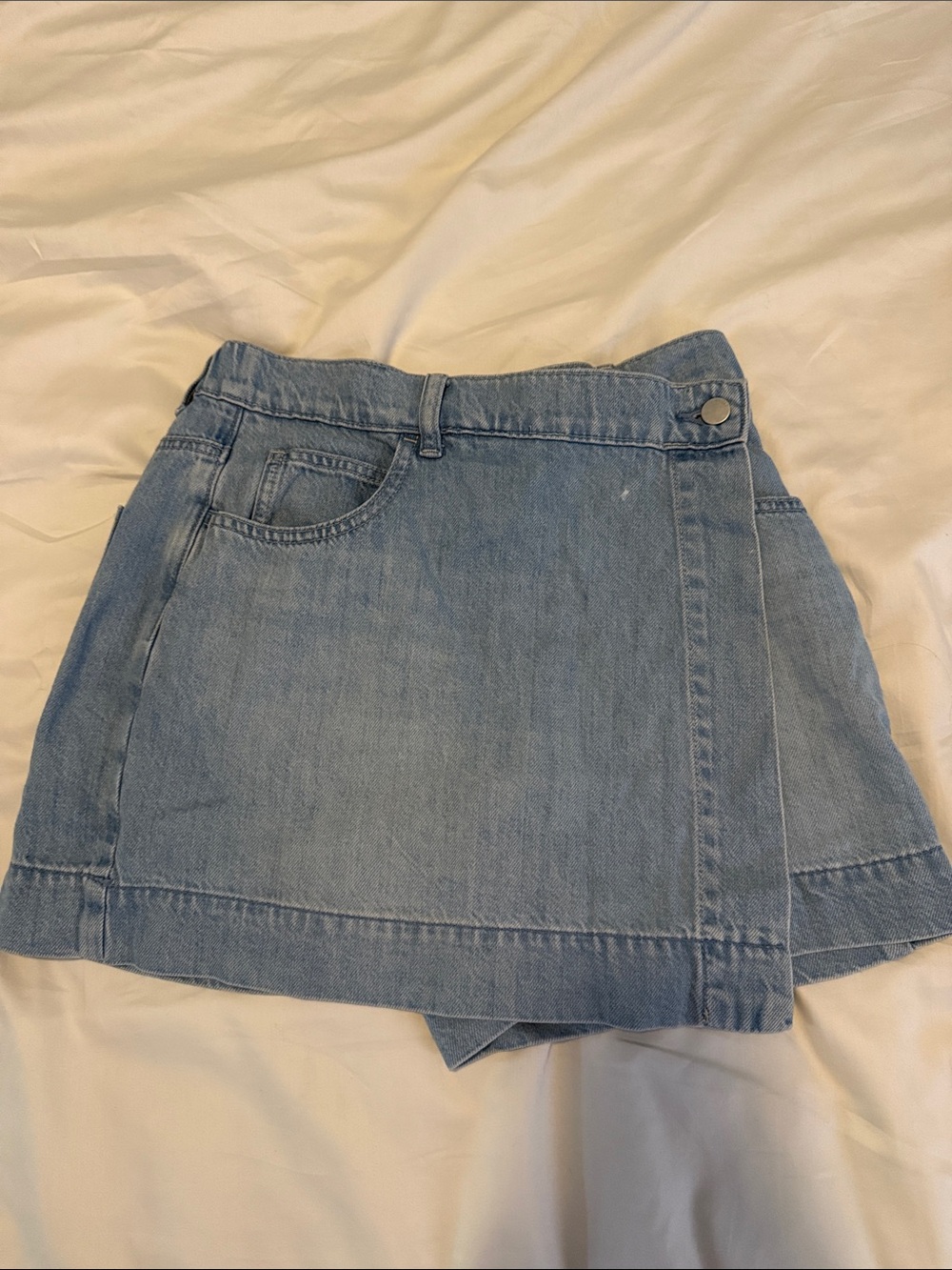 Uniqlo Light Wash Denim Skort